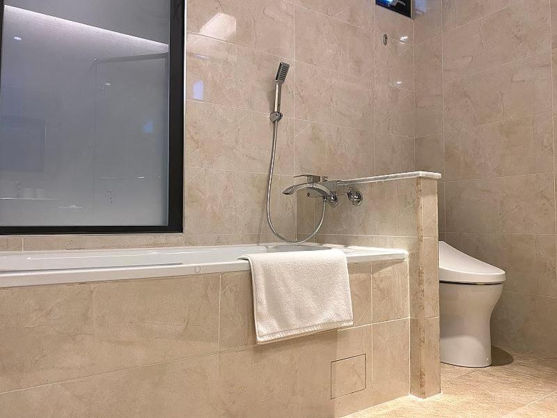 Champ De Rose Hotel Хуалиен Сити Екстериор снимка